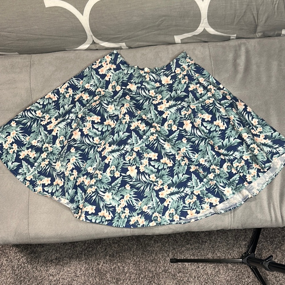 Binkeke floral skirt